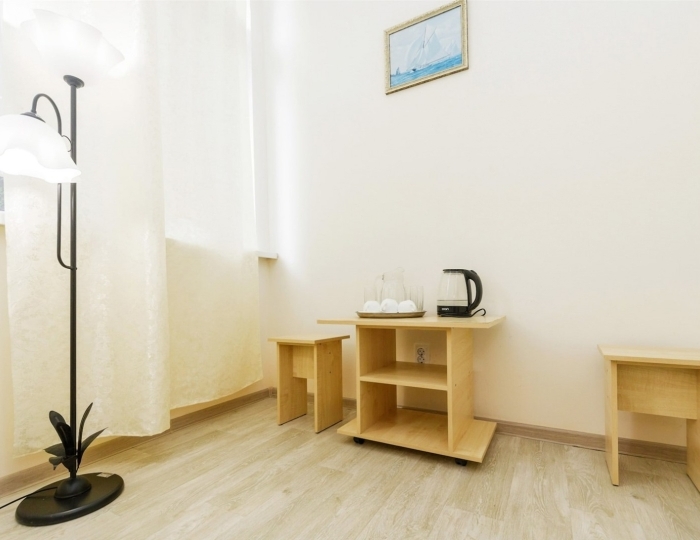 Стандарт эконом 3х местный корпус 8 (замок) - Санаторий «Прибой» Евпатория